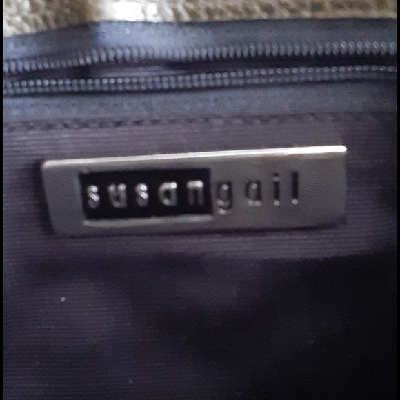 Susan Gail Green leather purse - Picture 4 of 4